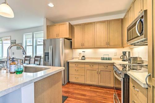 Modern Waianae Home With Mountain And Valley View