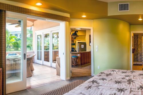 Kahalu'u Beach Villas 1-203