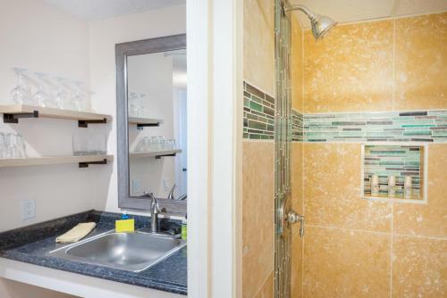 Apartamento Kona Islander Inn 112