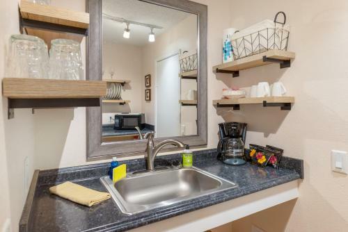 Apartamento Kona Islander Inn 112