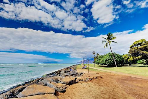 Island Surf Condo 516