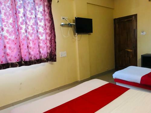 Hotel Staymaker Prakash International