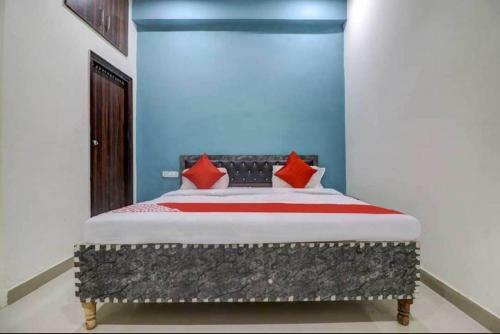 Hotel Pop 91382 Avenue Residency In