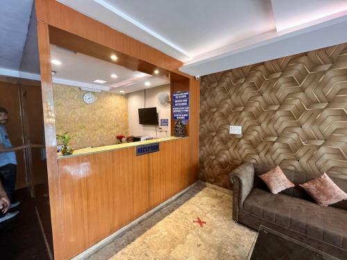Hotel Mithila Residency Noida - Couple Friendly Local Ids Accepted
