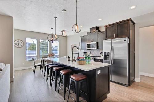 Stunning Meridian 3 Bedroom Custom Home In Central Meridian