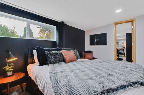 Professionally Designed Central Boise 4 Bedroom Custom Home