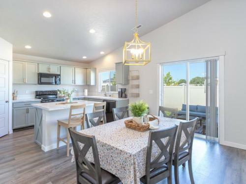 Cozy S. Meridian Getaway