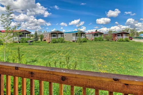 Pet-friendly Cabin In Victor With Covered Deck!