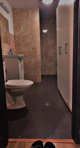 Apartamento Adorable 1-bedroom Place With Patio.