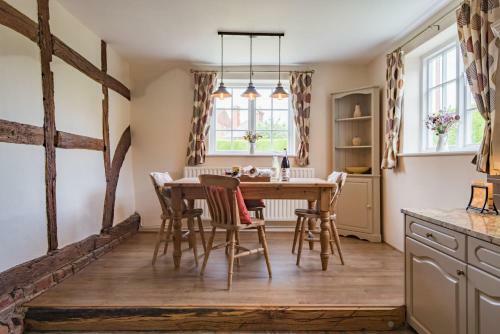 Plum Pudding Cottage