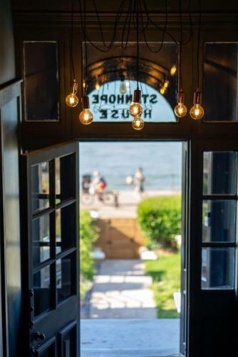 Apartamento Stylish Beachfront Luxury With Sweeping Sea Views
