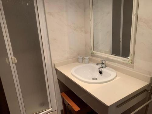 Service Apart Lazaro - Apartamentos Aguamarina 34