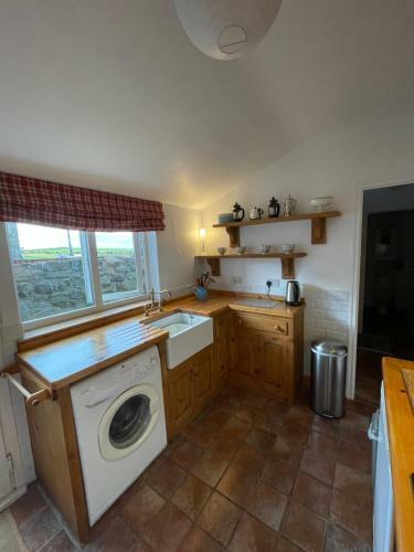 Port Mulgrave Cosy Cottage