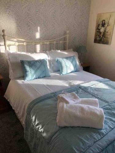 Cute And Cosy 2 Bed Cottage