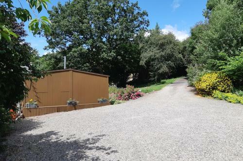 Rowan Tree Lodge With Hot Tub