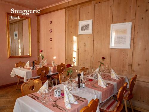 Posada Hotel R�tia