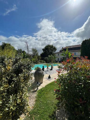 Bed & Breakfast Chambres D'h�tes Dans Maison De Ma�tre