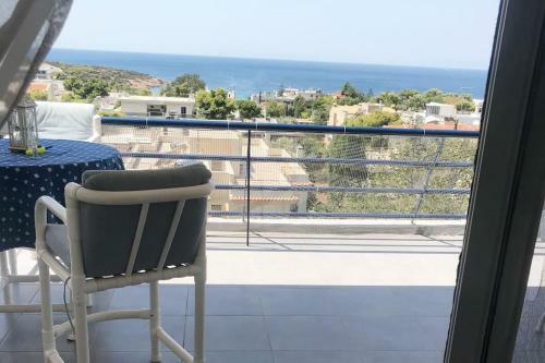 Panoramic Seaview Apartment In Saronida