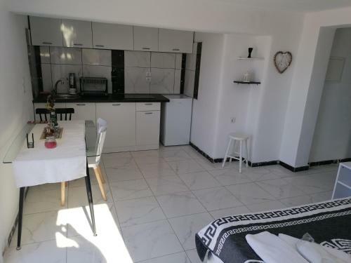 Apartamento Zafiri Countryside 3