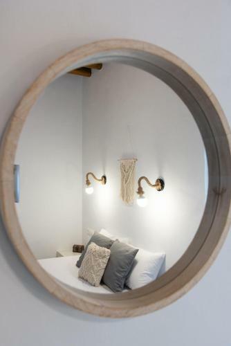 Tholos Guest House