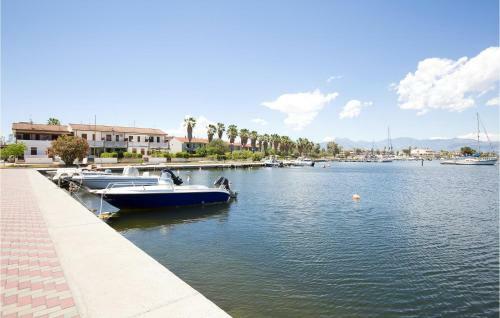 Beautiful Apartment In Cassano Allo Jonio With
