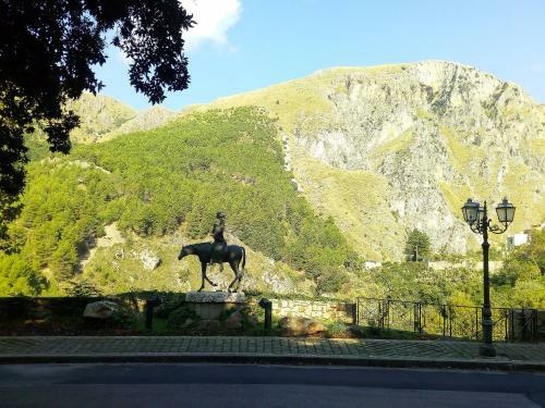 Casa Vacanze Scur� - Isnello