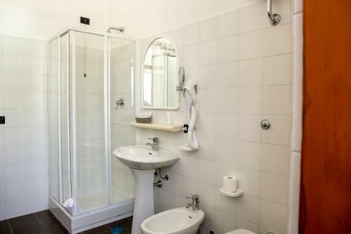 Hotel La Villetta Food & Drink