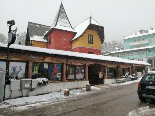 Hotel La Villetta Food & Drink