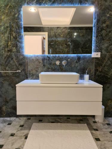 Hostal Villa Manini Suites