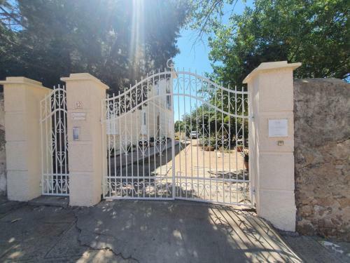 Hostal Villa Manini Suites