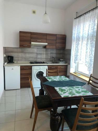Apartament Nad Jeziorem Ryn (ii)