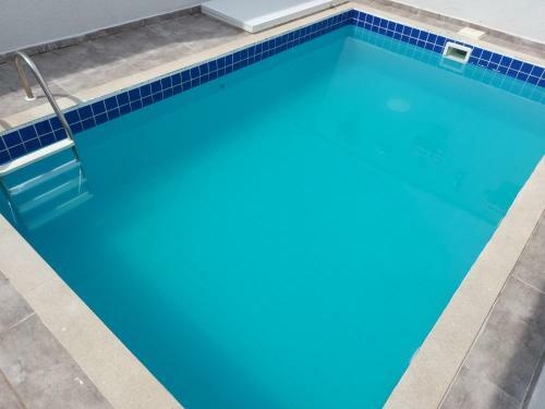 Balne�rio Albatroz, Com Piscina A 250m Da Praia