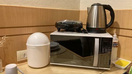 Apartamento Studio Ador�vel Pr�ximo Centrocuritiba Com Garagem