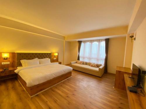 Hotel Amani Pelling