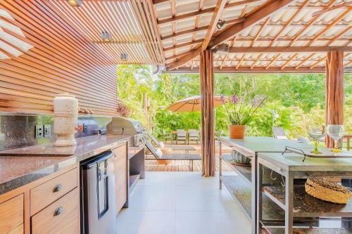 Apartamento Pf41 Casa 6 Quartos A 150m Do Mar - Praia Do Forte