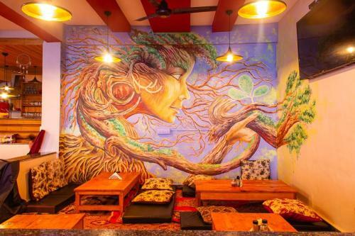 Rakus Place Hotel