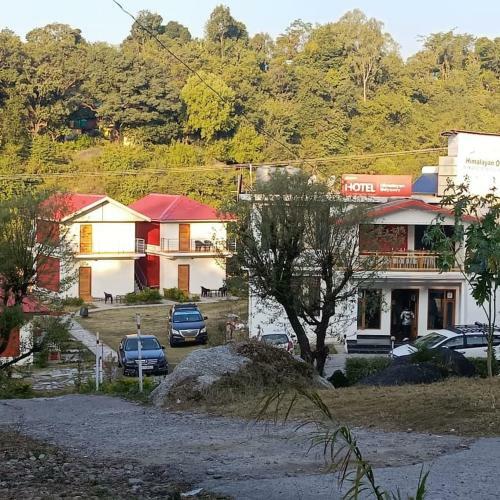 Hotel Resort The Himalayan Odyssey And Cottages
