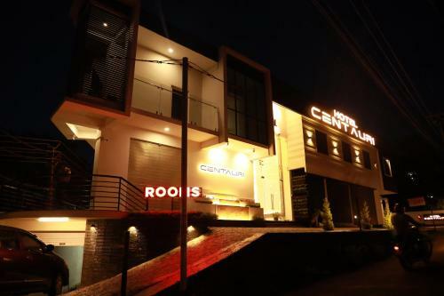 Lodge Hotel Centauri