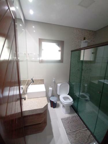Casa Com Piscina Sauna Com Acesso Ao Rio Pr�ximo.
