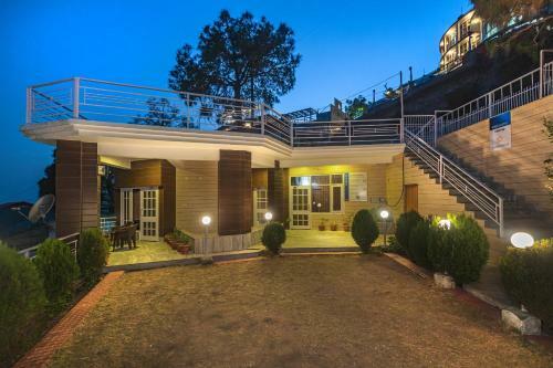 Villa Saffronstays Grandview Haven, Barog