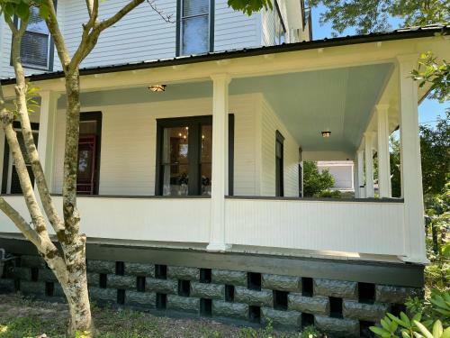 Olde Magnolia House