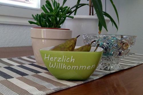 Apartamento Fewo Johan - Ideal F�r 1-2 Personen, Eigene Terrasse