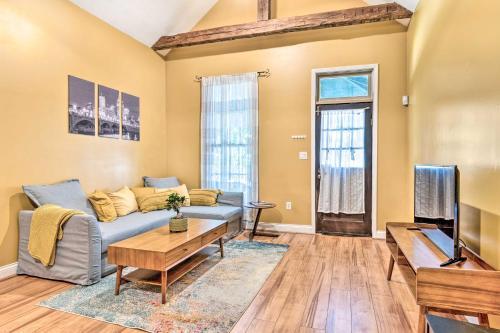 Charming 1875 Indianapolis Home In Downtown!