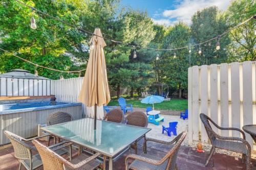 Beautiful Home With Private Hot Tub Close To Everything Residence