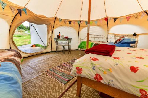 Oak Lotus Belle Tent