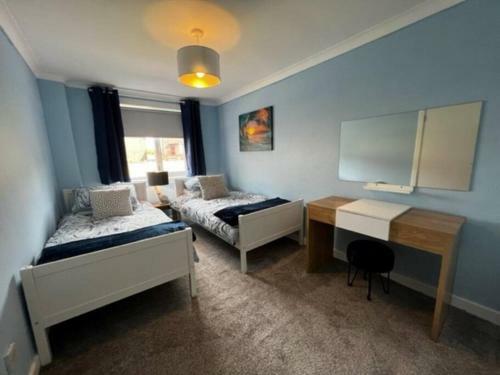 Stunning 2 Bedroom House With Garden
