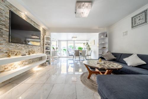 Id 5963 | Private House