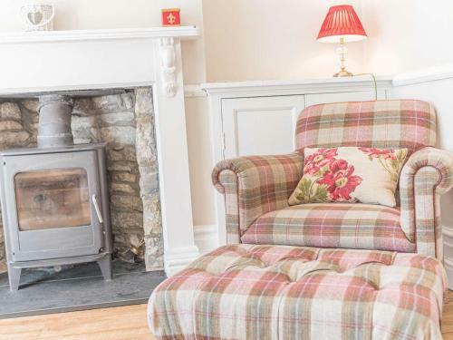 Pass The Keys Spacious Period Five Bed, Four Bath With Parking