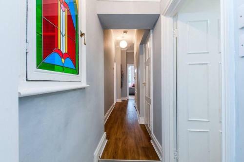 Marina View - Beautiful Apartment Overlooking The Harbour