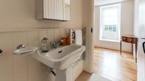 Silverspoon House Living At Kingham